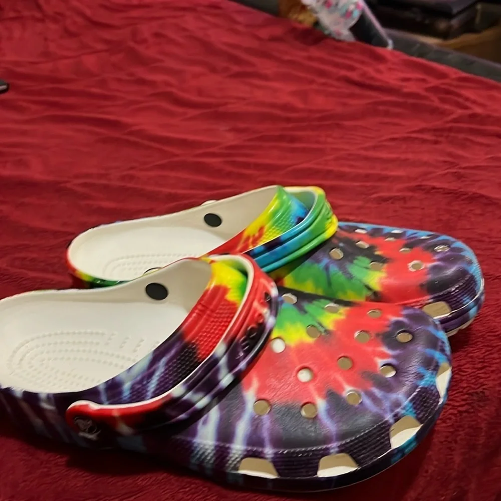 Men crocs